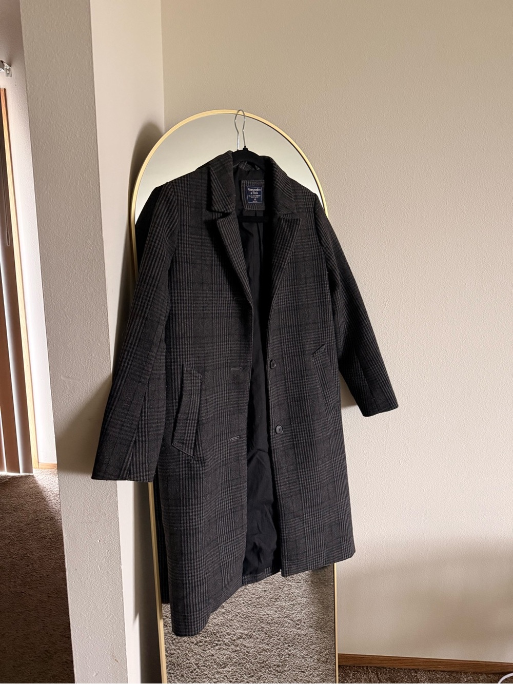 Abercrombie & Fitch Dark Charcoal Plaid Single-Breasted Pea Coat